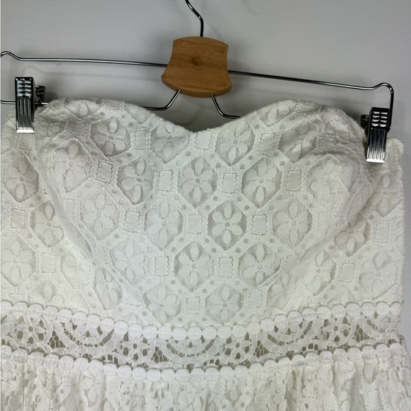 Lilly Pulitzer Brett Resort White Lace Strapless Dress, Size Large - Picture 3 of 15